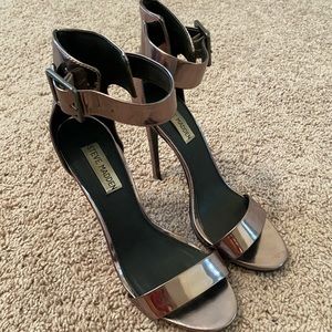 Steve Madden Gunmetal Heels
